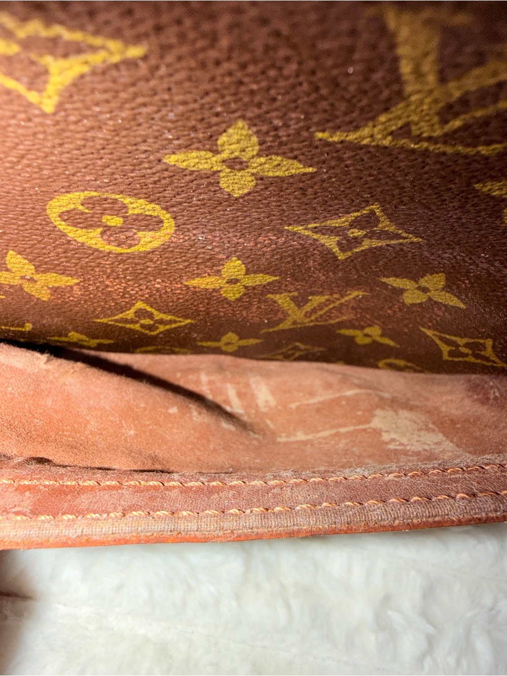 Louis Vuitton Brown Monogram Canvas Toiletry Pouch with Tan Trim - Picture 15 of 15